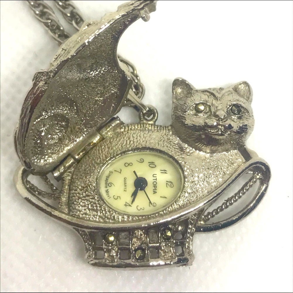 Cat Pocketwatch